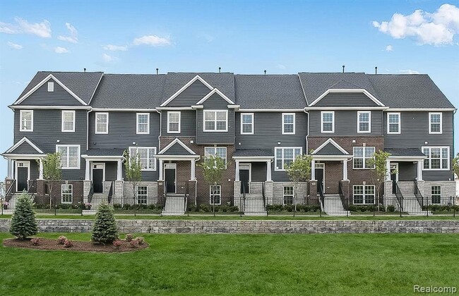 Photo - 359 N Sydney Ct Townhome