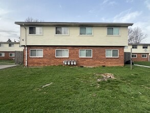 Building Photo - 4 Columbine Ct