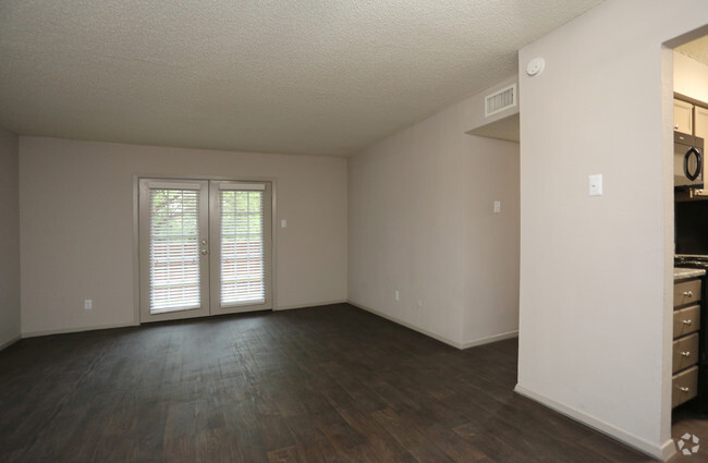 Interior Photo - Riverbend Apartments