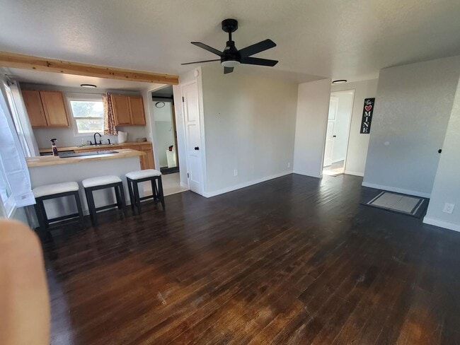 Foto del edificio - Remodeled 2 bedroom home in Roseburg