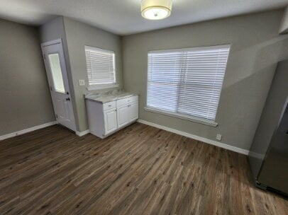 Building Photo - Wow! La Vernia Property!!