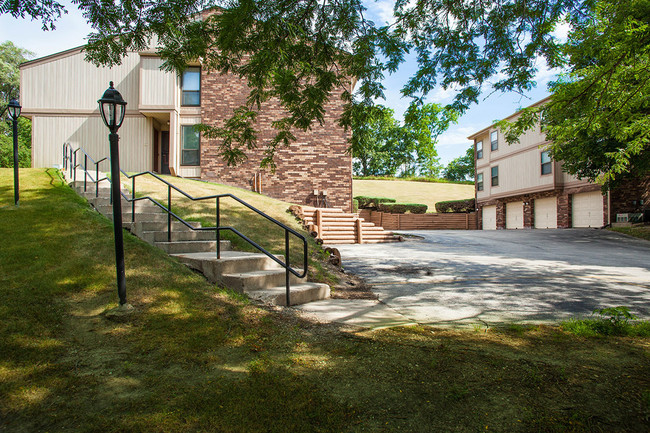 Building Photo - Burr Oaks Village Apartments