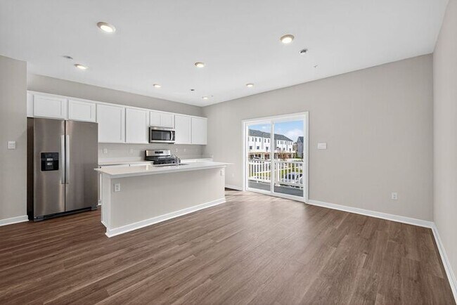 Foto del edificio - 15006 General Lafayette Blvd