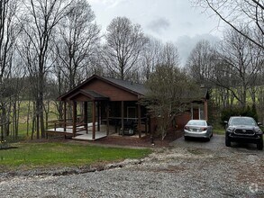 Building Photo - 58 Orr Rd