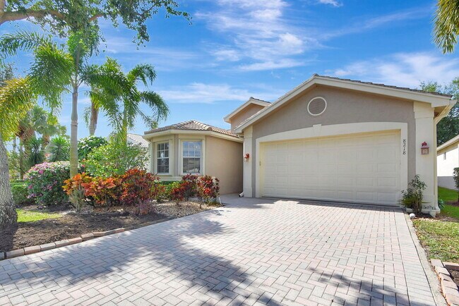 Building Photo - 8218 Sandpiper Glen Dr