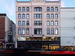 Building Photo - 315 W Riverside Ave