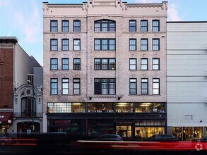 Building Photo - 315 W Riverside Ave