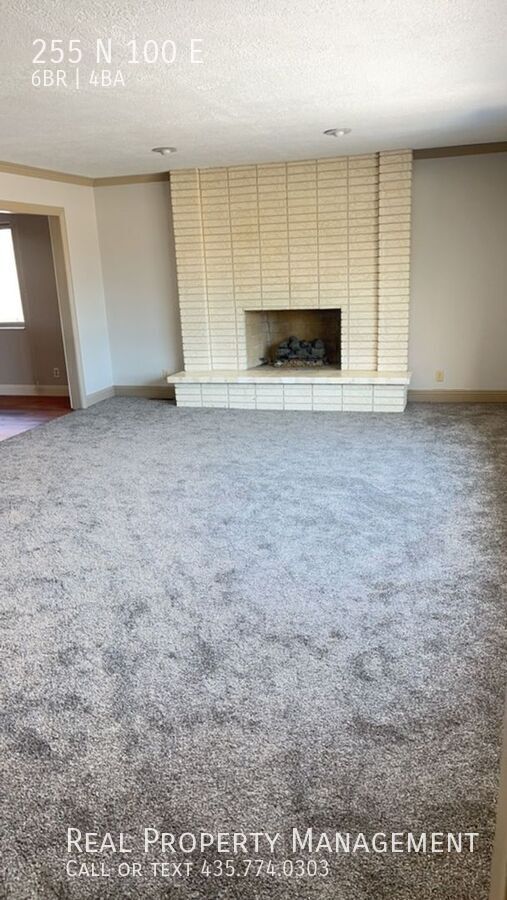 Building Photo - 255 N 100 E