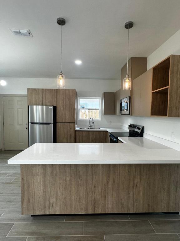 Foto principal - 609 N Emerald Ave