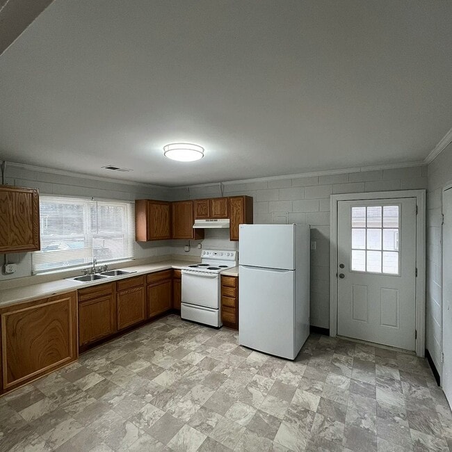 Foto del edificio - 208 Harper St