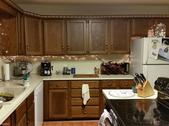 Foto del edificio - 2 br, 2 bath House - 3521 Battleground Ave