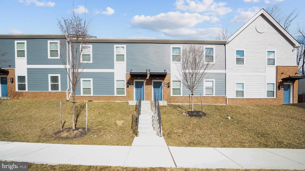 Primary Photo - 4909 Hamilton Ave