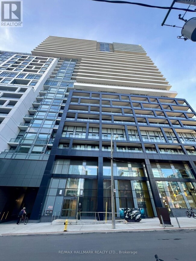Building Photo - 70 Princess St