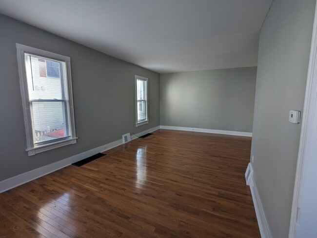 Living Room/Dining Room view from Front Entrance - 533 Barry St