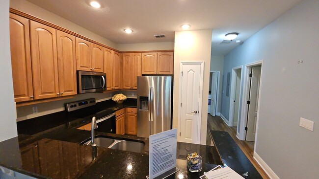 Building Photo - Tidelands Condo
