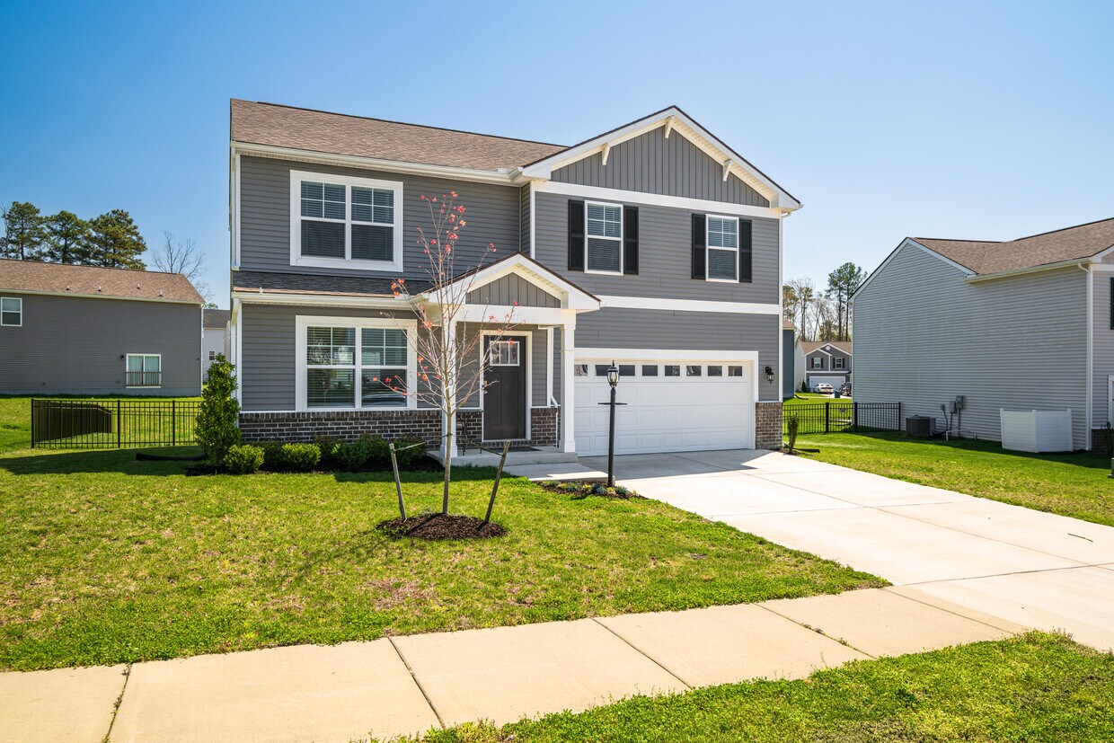 Primary Photo - 7960 Uplands Dr