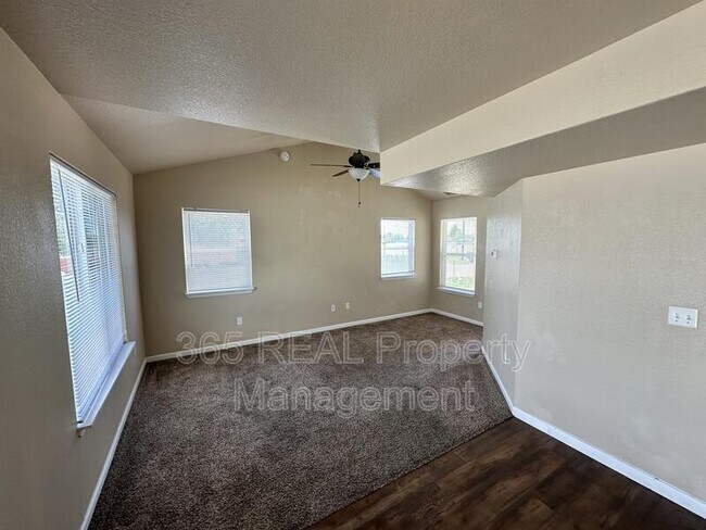 Foto del edificio - 410 Westview Drive