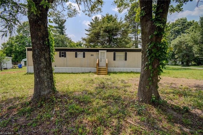 Foto del edificio - 5947 Julian Airport Rd