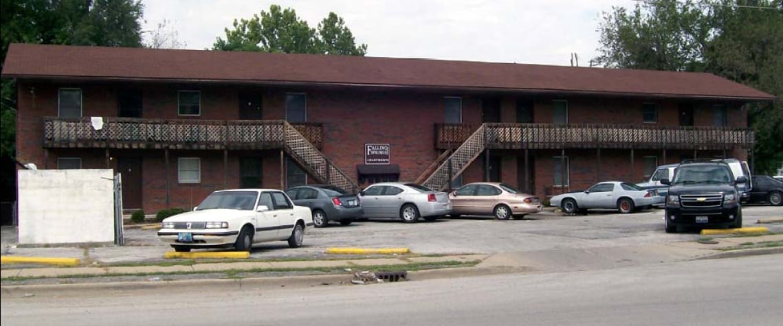 Primary Photo - 601 Falling Springs Rd