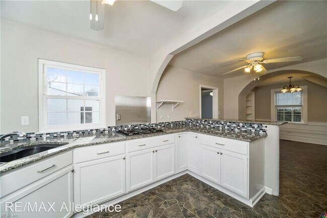 Building Photo - 3 br, 1 bath House - 847 MARVIN AVENUE