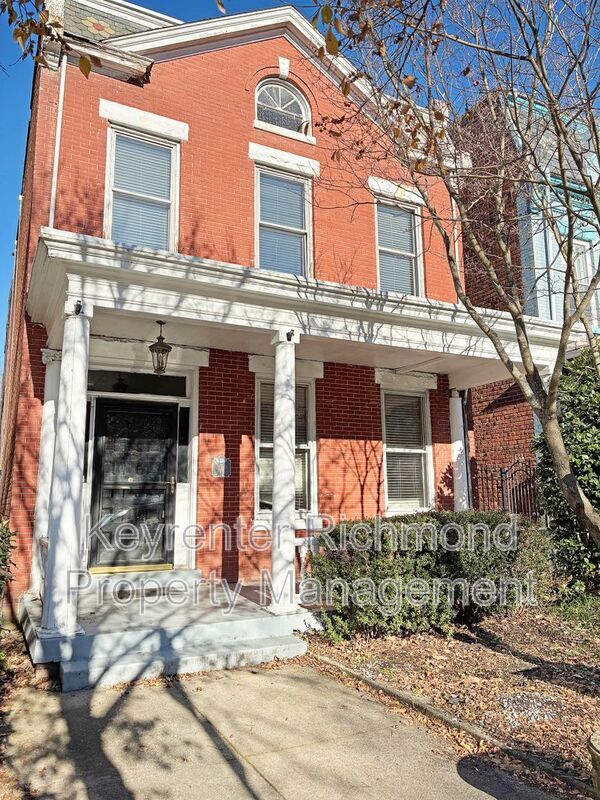 Photo - 2020 Floyd Avenue