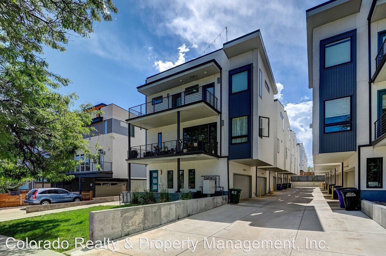 Primary Photo - 2 br, 2.5 bath House - 1821 Irving Street ...