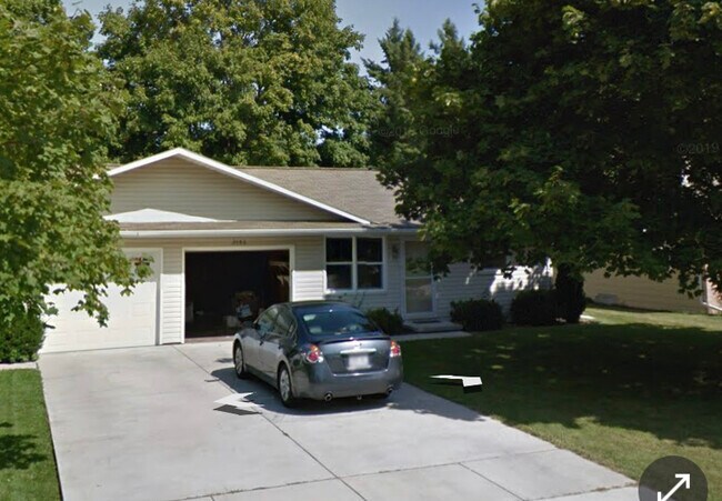 Foto del edificio - 2686 Lavender Ln