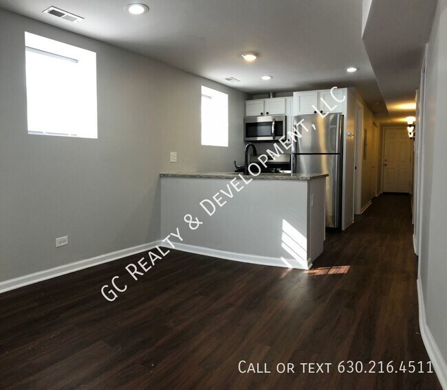 Foto del edificio - ***2 BDRM / 1 BTH / CENTRAL AIR / APPL INC...