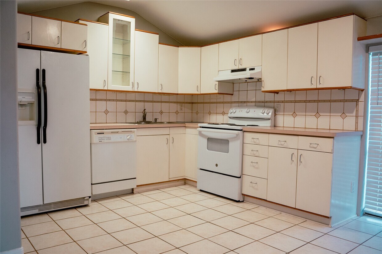 Foto principal - 14319 Henry Rd