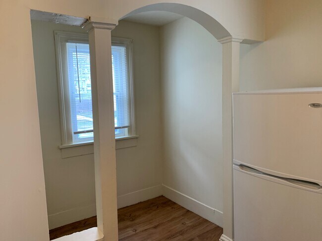 Foto del edificio - 510 E Locust St