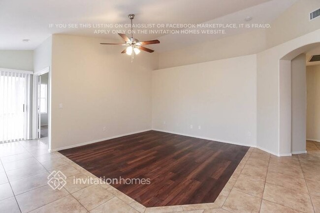 Building Photo - 13146 W Alvarado Cir