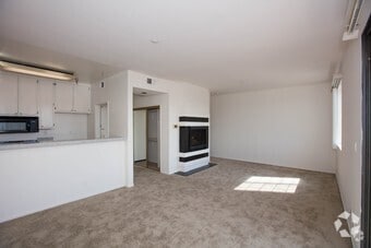 Studio - 4800 Sepulveda Blvd.