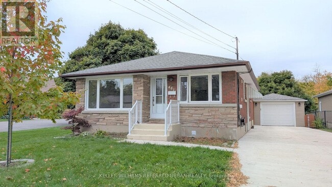 Building Photo - 461 Geneva St