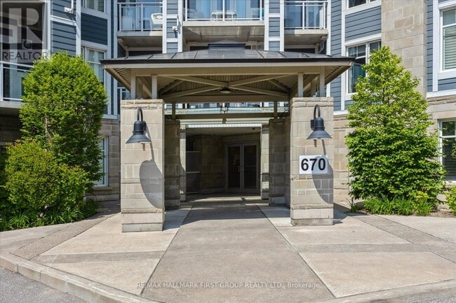 Building Photo - 670-670 Gordon St