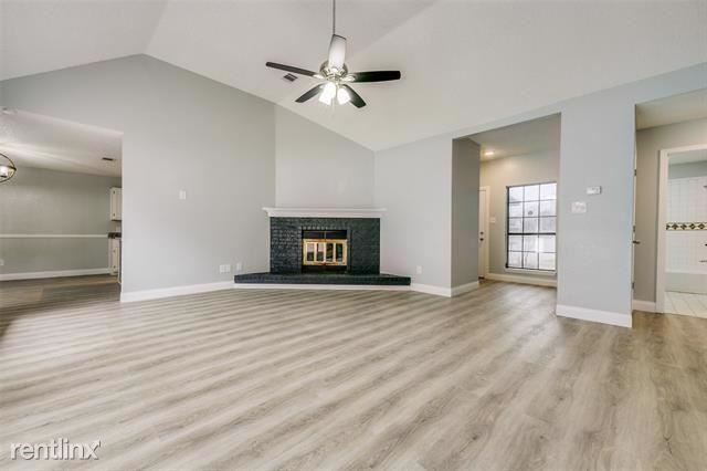 Foto del edificio - 3 br, 2 bath House - 841 Collins Boulevard