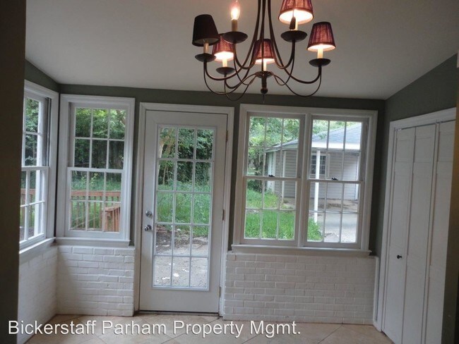 Building Photo - 3 br, 2 bath House - 1551 Eighteenth Avenue
