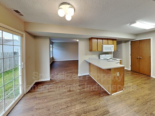Foto del edificio - 1236 Country Creek Cir