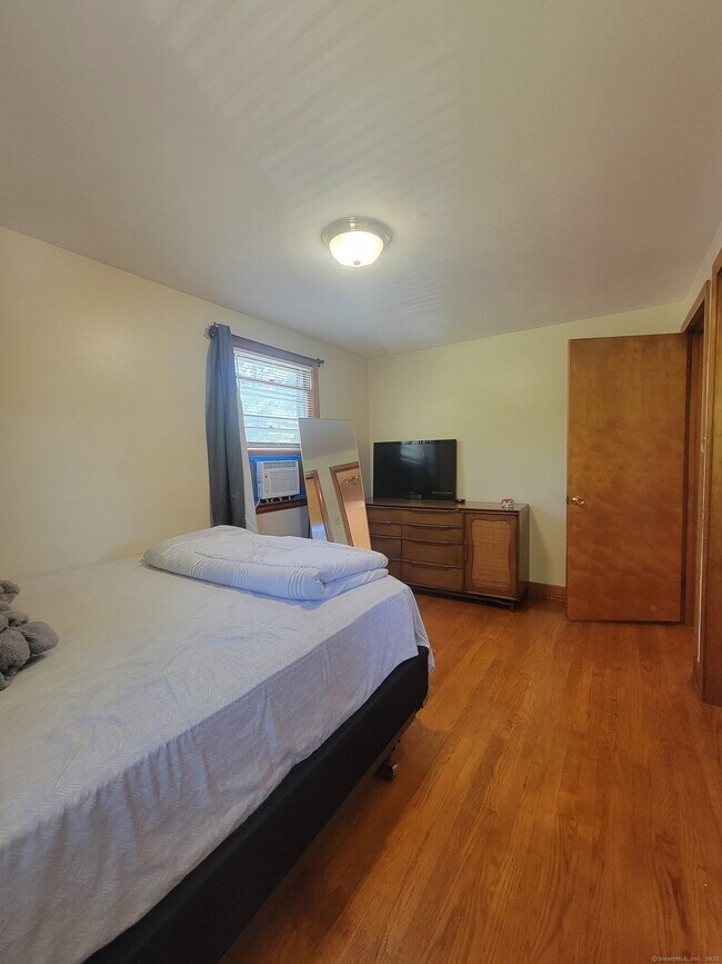 Foto del edificio - 359 Brook St