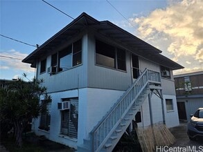 Building Photo - 1126 1st Ave