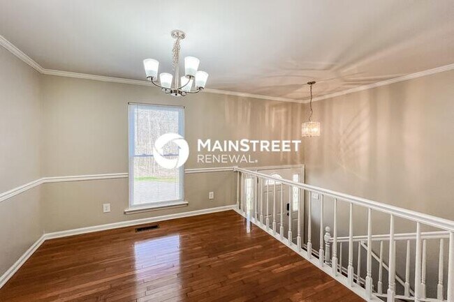 Foto del edificio - 4 Bedroom Pet-Friendly Home in MONTEVALLO, AL with Main Street Renewal