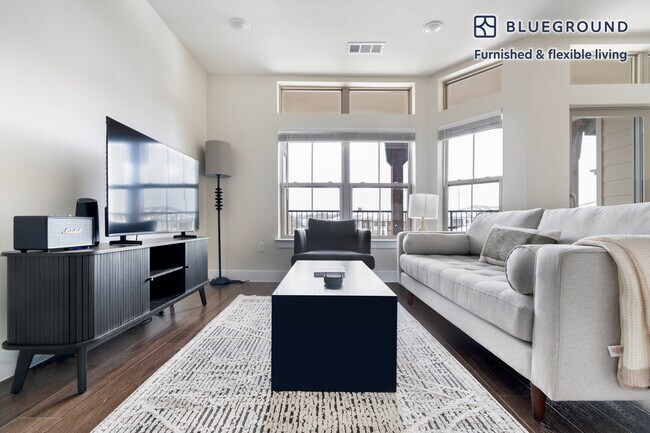 Foto del edificio - 1501 W Howard Ln