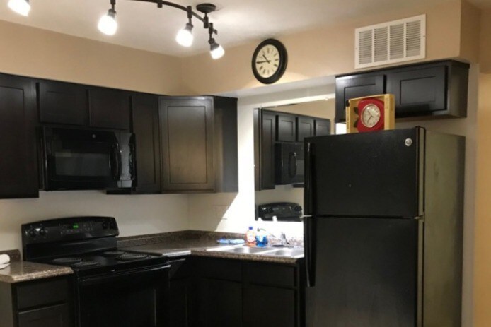 Newer Kitchen - 81 Stephens rd