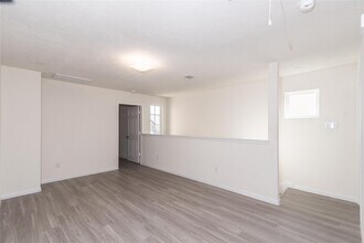 Building Photo - 3907 Calgary Cir