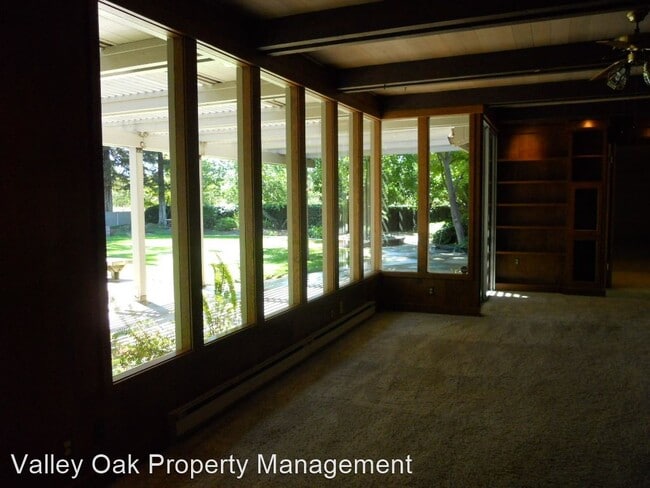 Building Photo - 3 br, 2 bath House - 3606 N Dakota Avenue