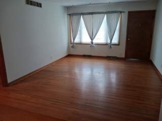 Building Photo - 101 Pinewood Dr