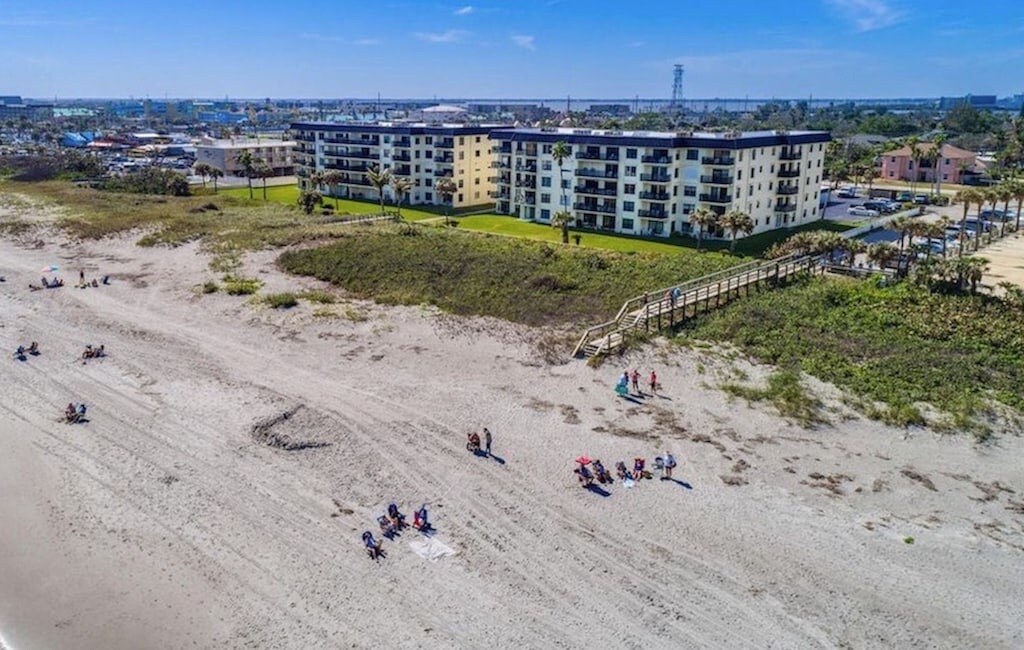Foto principal - 4570 Ocean Beach Blvd