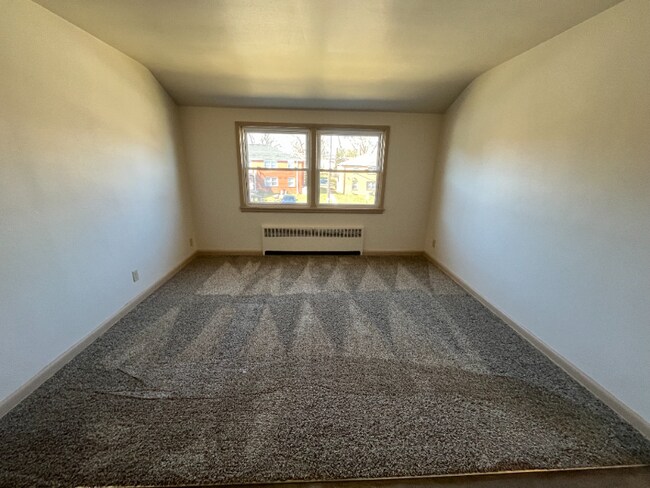 Building Photo - 3157 S 47th St