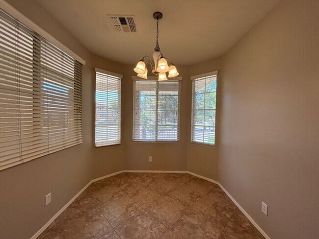 Building Photo - 4102 E Milky Way, Gilbert, AZ 85295
