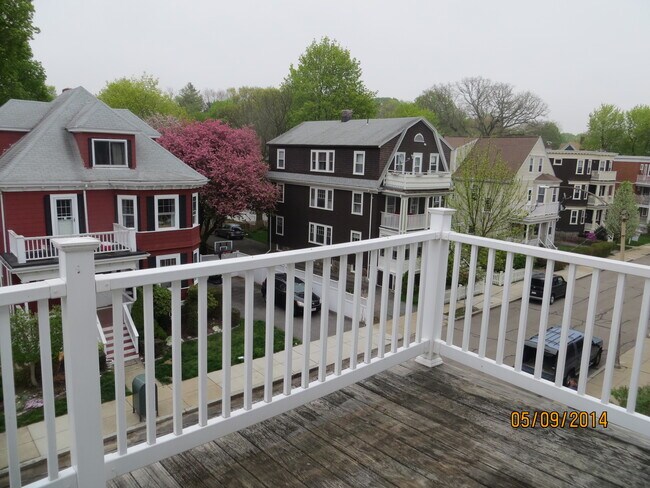Front Porch (also has back porch) - 32 Sheffield Rd