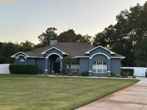 Building Photo - 2547-2546 6 Point Ct
